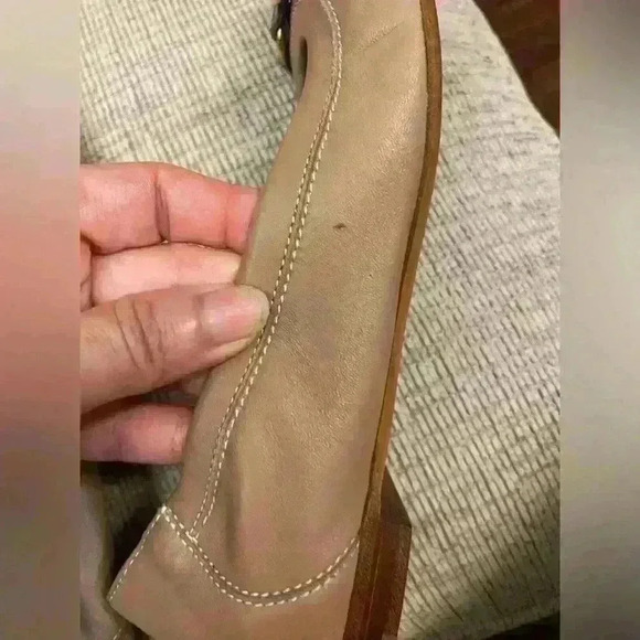 AGL nude flats, in very good condition. - Picture 7 of 14